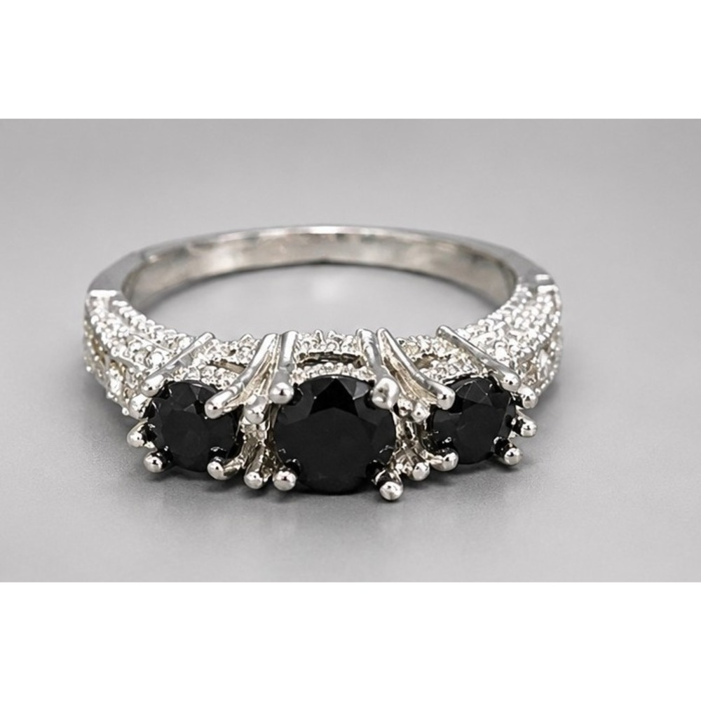 Vintage Black Ring Triple Glass Rhinestone Silver Tone Cocktail Size 9 R-TN57